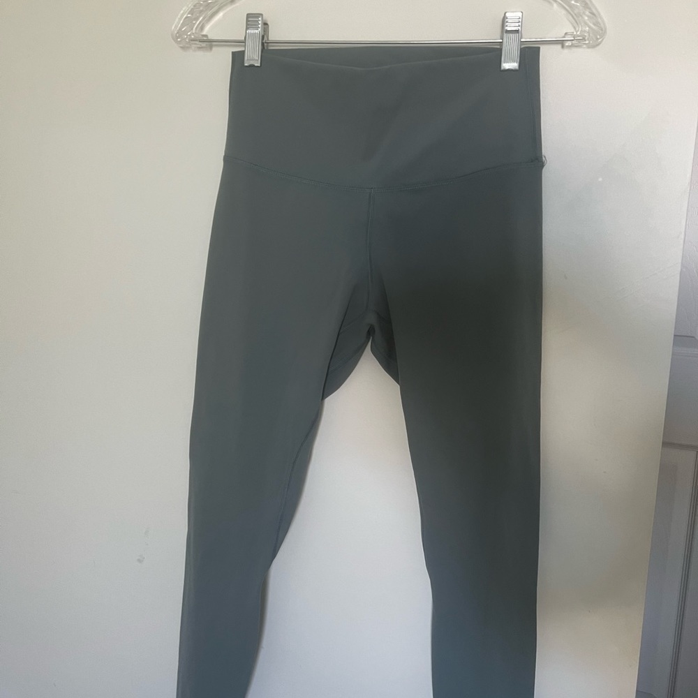 Savvi Sskin leggings, size medium.
